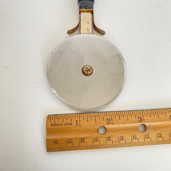 Retro EKCO Pizza Cutter Stainless Steel Blade Black Handle Kitchen Tool Gadget - Picture 10 of 10